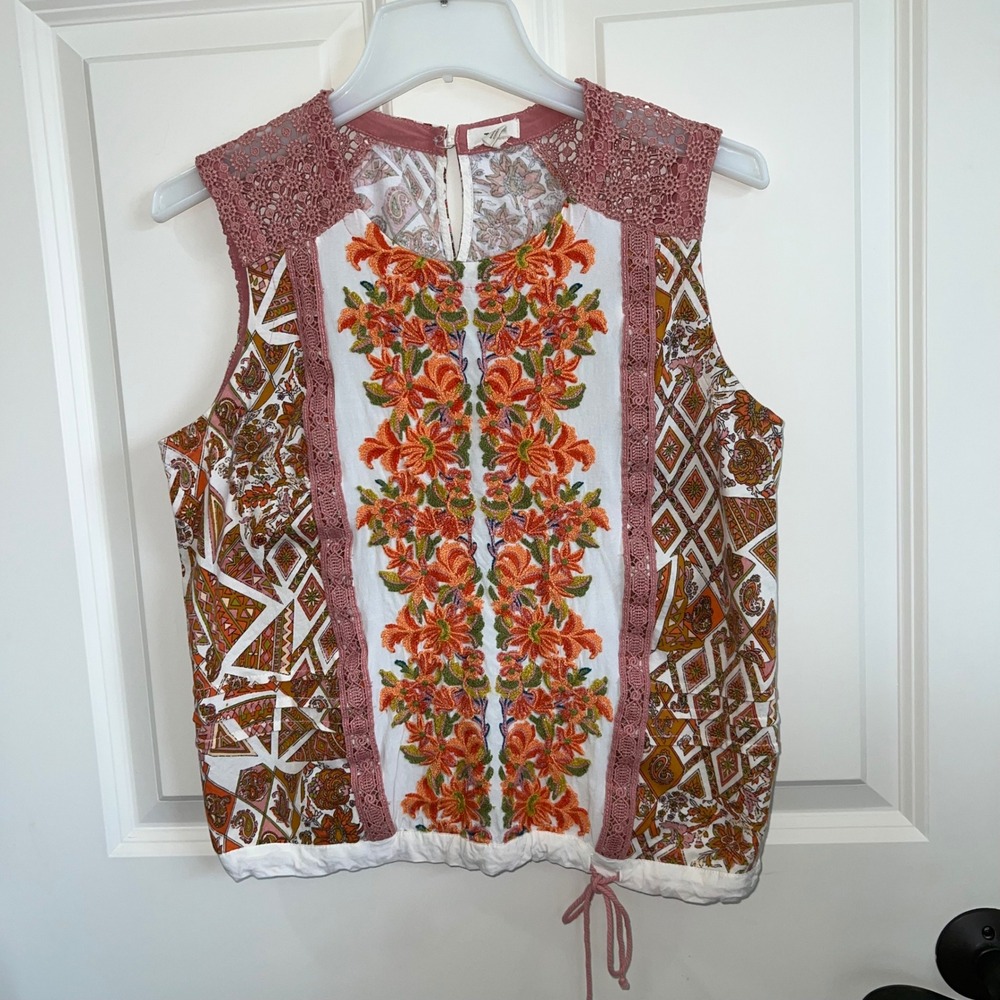 Anthropologie TINY Sleeveless Embroidered Lace Detail Cotton Bohemian Top Small